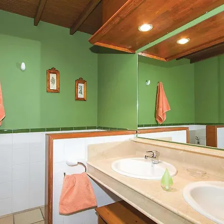 Puerto Del Carmen Sleeps 6 Air Con Wifi شقة